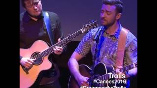 TROLLS - Anna Kendrick y Justin Timberlake desde Cannes cantan True Colors