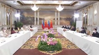 China, Philippines look to cooperation on various fronts