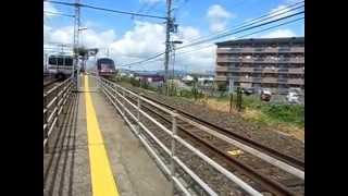 飯田線 船町駅を通過する名鉄電車