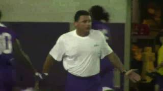 Watch Ed Orgeron stretch with players at practice Monday