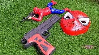NERF WAR ROCKET GUN BATTLE SHOT -  Spider man shoot the gun AK-47