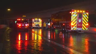 Raw: Tanker truck carrying sodium bromide buckles, leaks on 610 W Loop