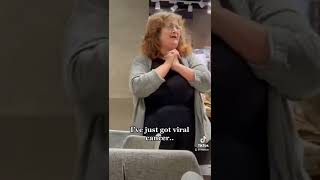 she really needed this.. 🥺💔 #shorts #kindness