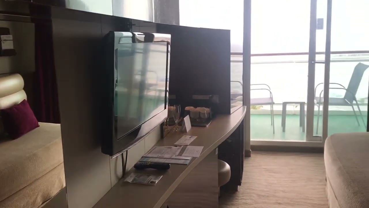 NORWEGIAN EPIC CLUB BALCONY CABIN TOUR - YouTube