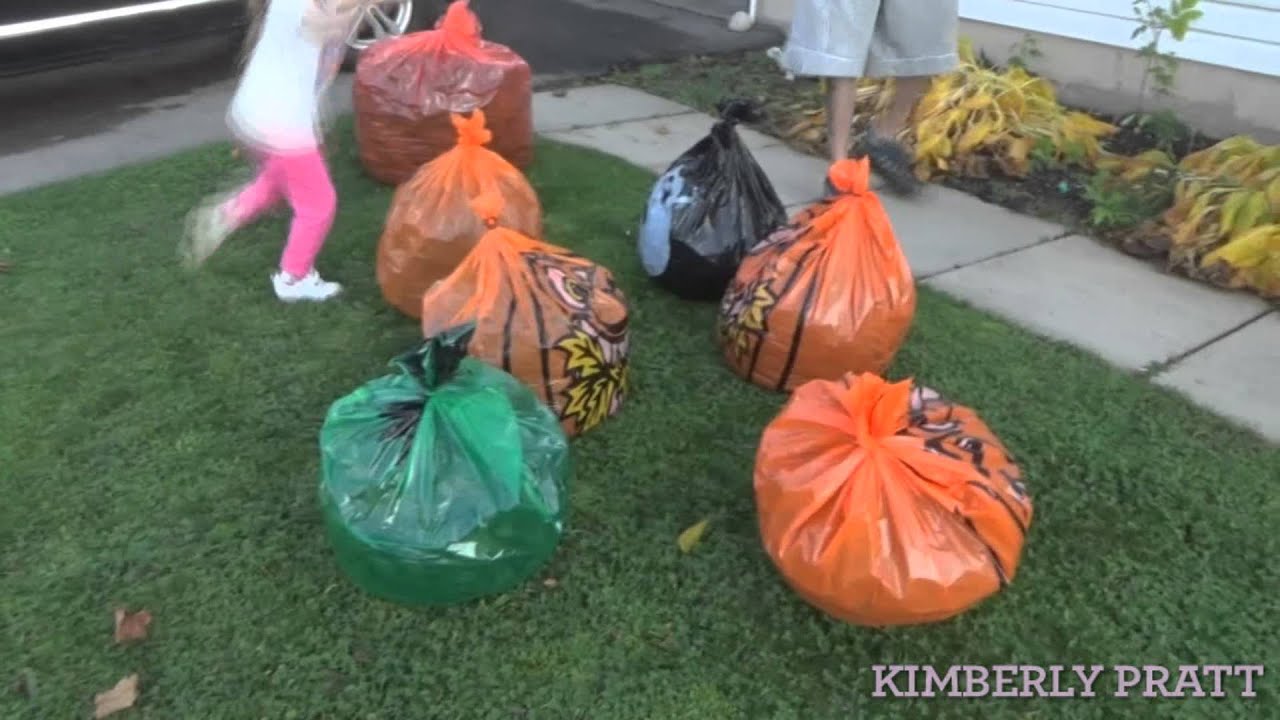 Decorating For Halloween Youtube