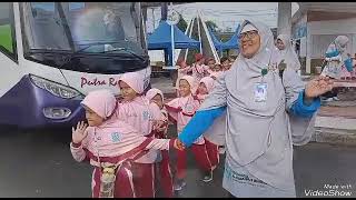 Siswa PAUD IT Al Hasanah 2 Keliling Kota Bengkulu