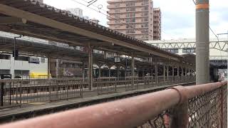 225系100番台＋223系2000番台新快速姫路行き摂津本山駅通過