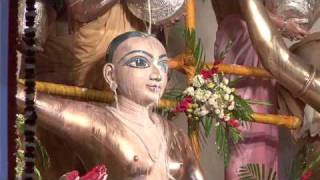 Sri Pancha Tattva Maha Abhiseka 2009 on Vimeo