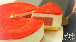 いちごゼリーとヨーグルトムースのケーキ♡｜Strawberry jelly and yogurt mousse cake♡