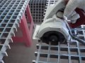 cutting frp grating by www.chancon.co.th