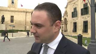 Owen Bonnici jmeri lill-espert Kostituzzjonali Giovanni Bonello