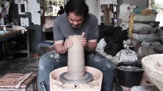 Inclay Studio Pottery : Throwing a closed form on wheel from colors slab