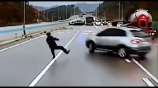 Idiots in Cars | China | 3