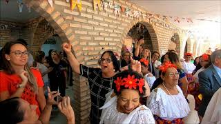 Damares dança carimbó durante inauguração em Fortaleza