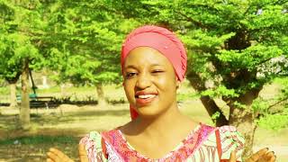 M YARO ALANGUBURO new video with Kannywood super star Hannatu BASHIR