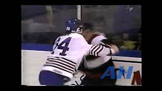 OHL Mar. 6 1993 Joe Cook,OSH v Mike Carr,OTT Oshawa Generals Ottawa 67's