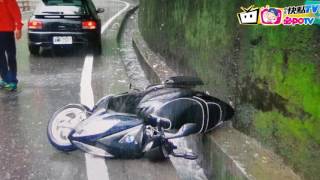 【即時】蘇花公路死亡車禍 機車擦撞曳引車釀一死