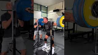 Larry Wheels squat 661/300kg x 5  - Ларри Уилс приседание 300 кг на 5