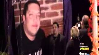 Impractical Jokers: Sal Photobomb