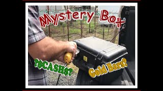 Locker Loot - Tools, Ammo and a Locked safe found in abandoned Storage Auction!