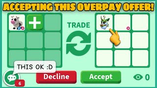 OML 🔥🔥 I ONLY ACCEPTED THE OVERPAY OFFER FOR MY COW!! LATEST HUGE OFFERS AND WIN TRADE in Adopt me