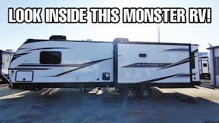 LONG Travel Trailer RV with Fifth Wheel Floorplan! Sundance 293RL