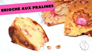 Brioche aux pralines roses - Mie moelleuse et astuce de façonnage