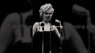 Marilyn Monroe singing to the troops in 1954❤️