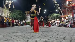 Tari Tradisional Madura - LKP MADUSEKAR di VIHARA AVALOKITESVARA GALIS PAMEKASAN MADURA.