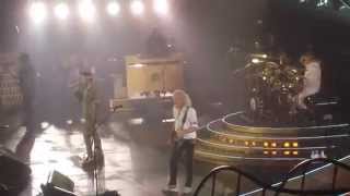 Queen + Adam Lambert - We Will Rock You & We Are The Champions, Manchester 22/1/15