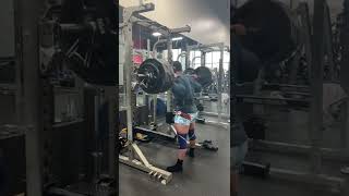 Squatting 545 lbs for 6