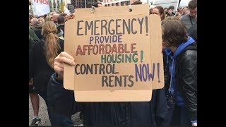 Thousands gather in Dublin for Raise the Roof rally to combat the housing crisis