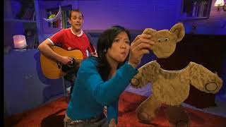 CBeebies - What Kind of Picture Can You See - Chris and Pui