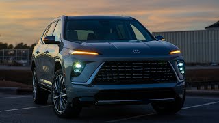 👉AT NIGHT: 2025 Buick Enclave Avenir Night Review: Stunning Design, Lighting Flaws, and Road Test