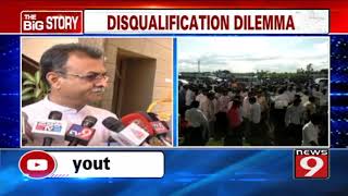 Disqualified MLAs meet supporters