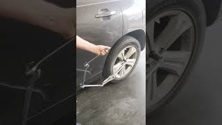 How to remove a stuck lug nut