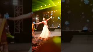 Rashmika Mandanna Stage Show || Rashmika Mandanna Ne Kya Dance Kya