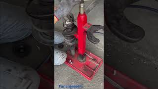 How to Safely Change Shock Dampers and  Coils! 如何安全地更換汽車避震起桶身和彈簧！