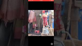 Videoថ្មីស្រីស្អាតងូតទឹកចងពុង 😆ញោផ្លោកមង😄😃😅😂😁😀