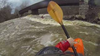 Scotstown à 200m3/s en kayak