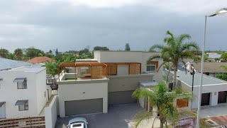 R5,490,000 | 4 Bedroom House For Sale in Summerstrand  | Bev Wood