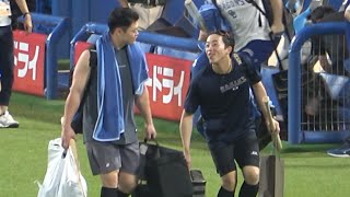 連続試合安打がストップした試合後、元気に細川にウザ絡みしまくる岡林（笑） (2023/08/19)