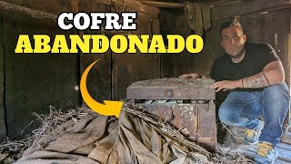 ¿QUIEN DEJA UN COFRE CON TODO  ESTO ABANDONADO ?  #casasabandonadas