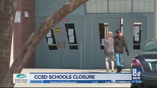 Some CCSD schools unlock doors so teachers, students can pick up essential items