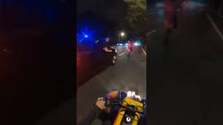 Cops try grabbing rider of atv while moving  #nopanic #copsvsbiker #dangerous #crazy