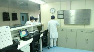 En un hospital de Shanghái, cóctel de tratamientos para combatir el coronavirus | AFP