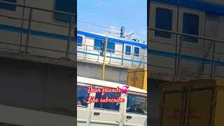 ரோடு பக்கம் வந்த மெட்ரோ ரயில்/METRO SPOTTED ROAD SIDE/#METROTRAIN #TRAIN #SHORTS