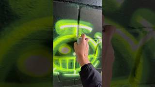 CÓMO HACER GRAFFITI EFECTO NEÓN #shorts #graff #graffiti #neoneffects #tutorial #tag #bombing