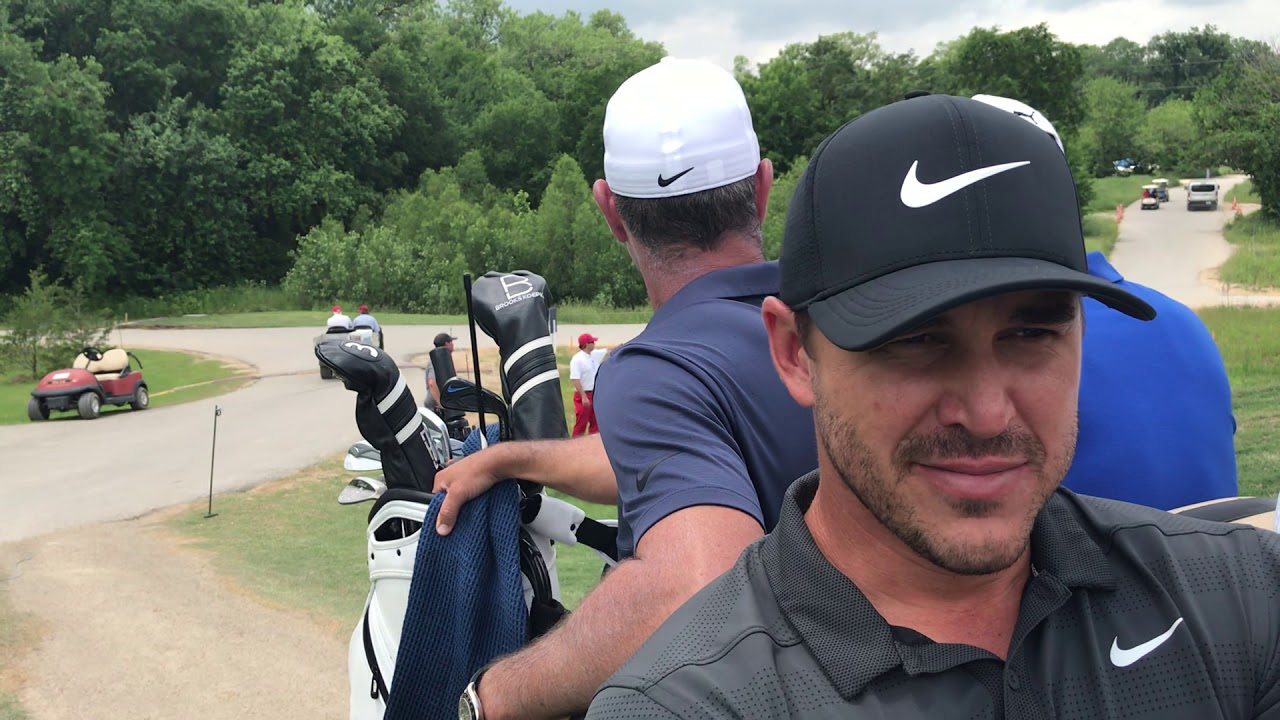 Caddie Appreciation Week: Brooks Koepka With Ricky Elliott - YouTube