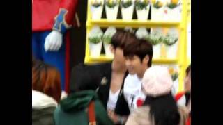 [FANCAM] 110425 TVXQ @MBC 50th Anniversary 'New Life to Children' Event